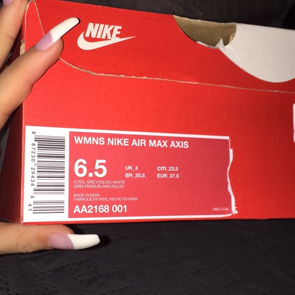 Nike air max axis - Picture 4 of 5